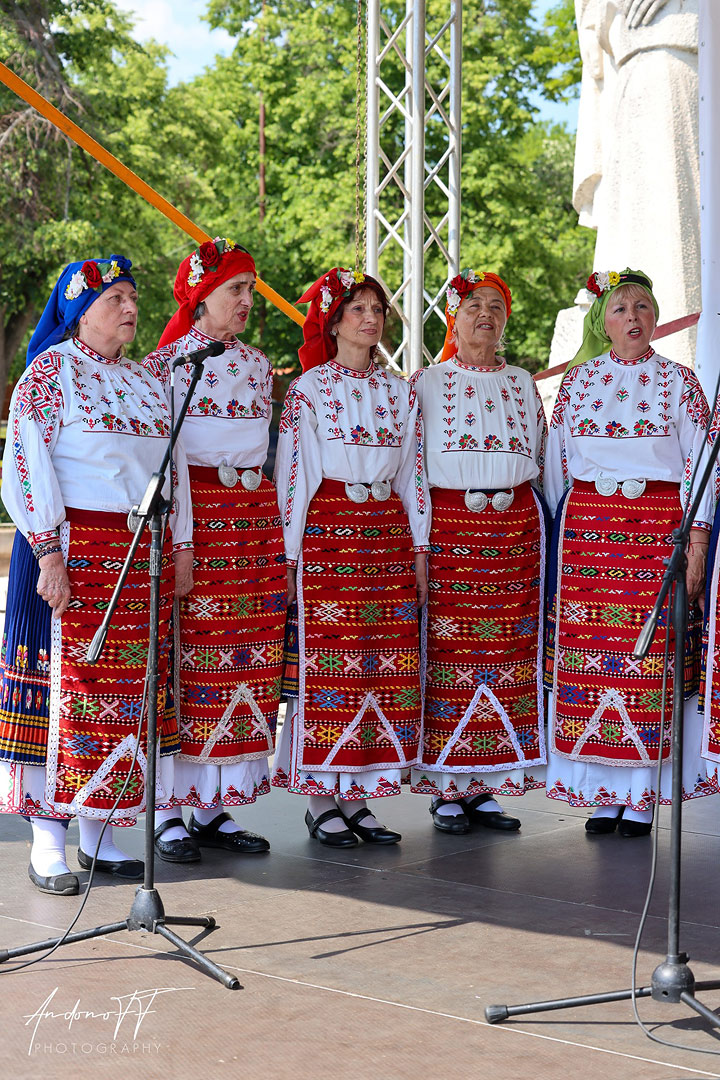 Хор 'София' с Втора награда
от конкурса 'Шопска песен'
в Локорско