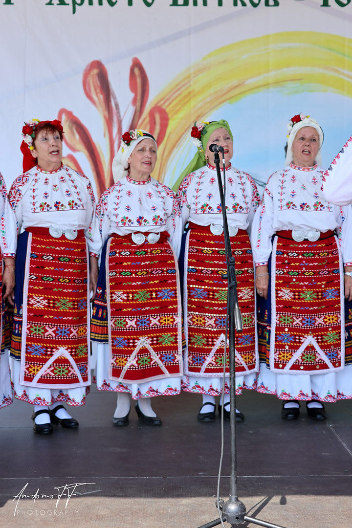 Хор 'София' с Втора награда
от конкурса 'Шопска песен'
в Локорско
