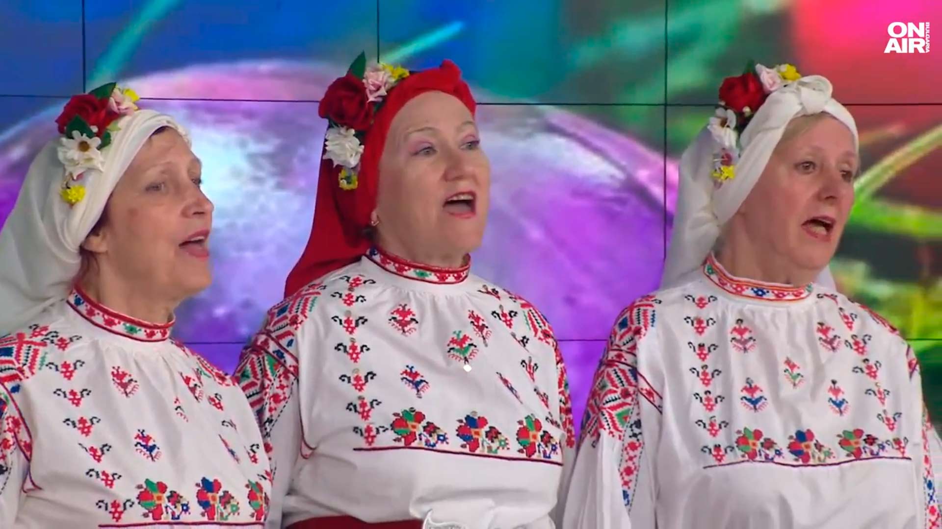 Хор 'София' в студиото на
България сутрин по
телевизия Bulgaria on Air