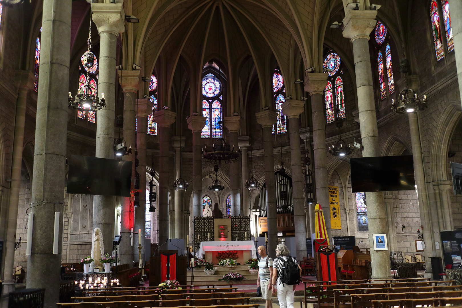 Хор 'София' пя на
Лазурния бряг