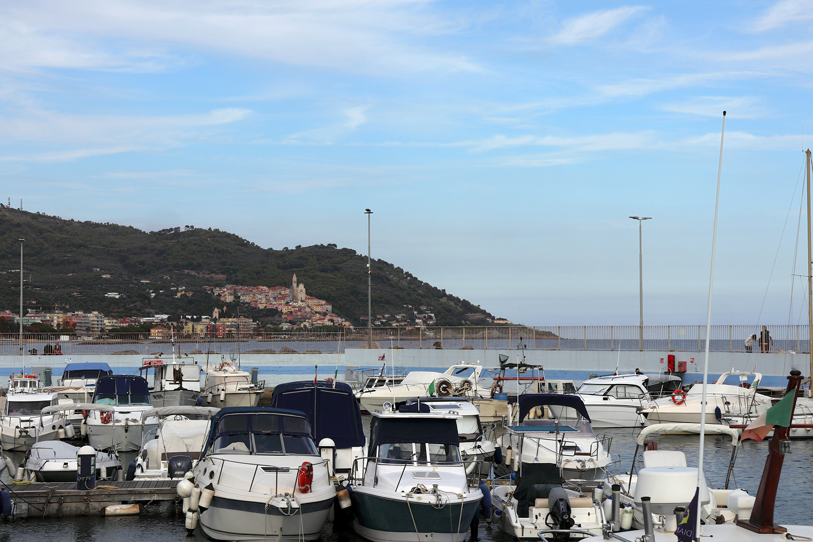 Хор 'София' пя на
Лазурния бряг