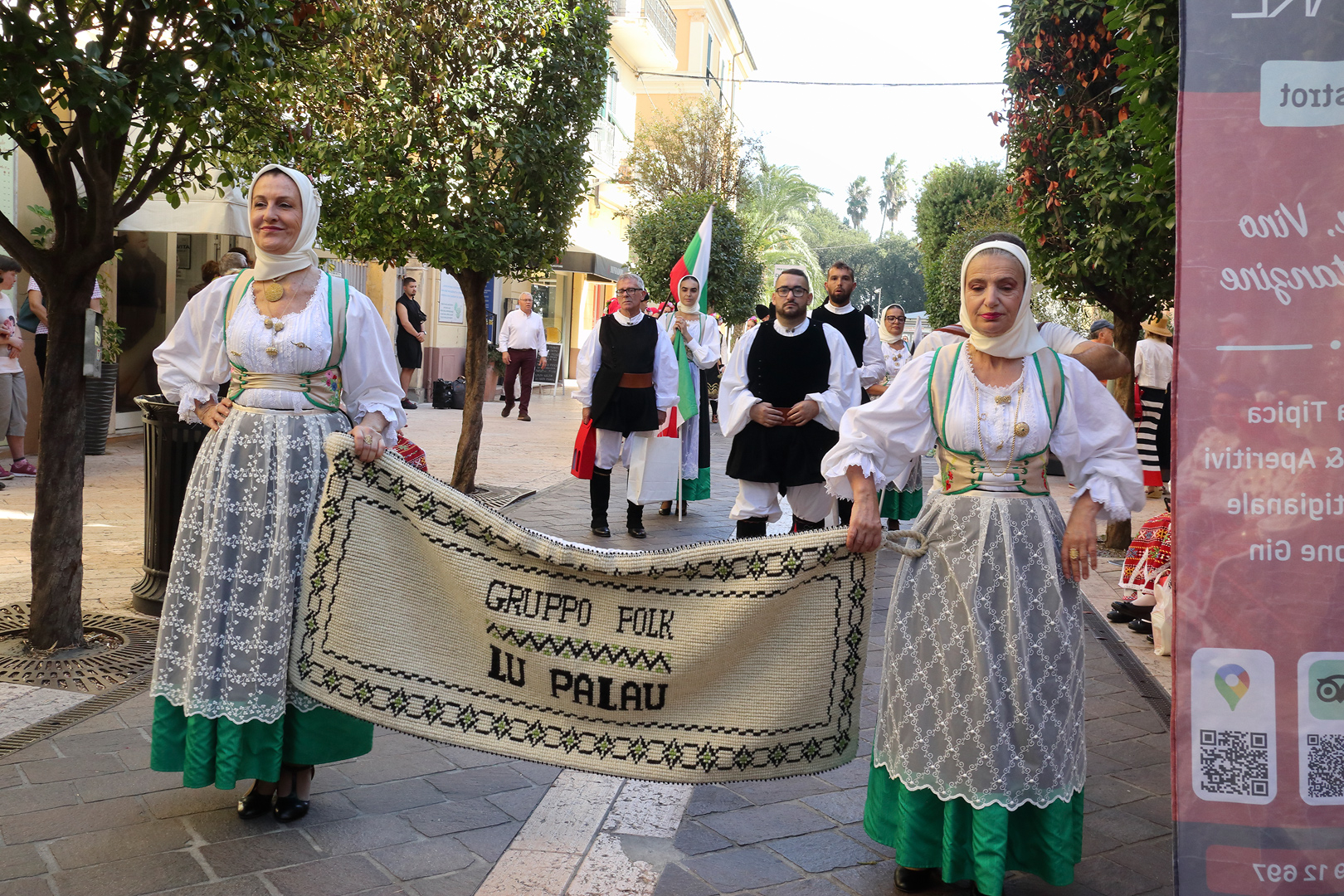 Хор 'София' пя на
Лазурния бряг