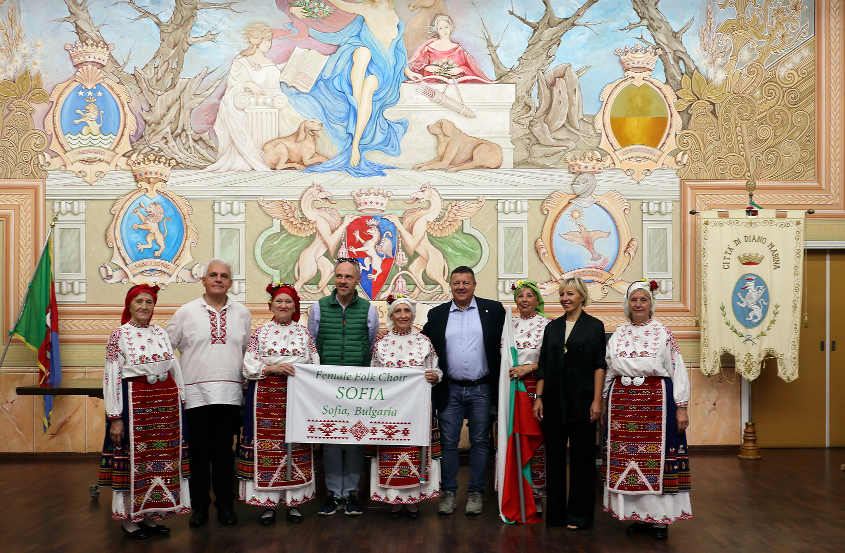 Хор 'София' пя на
Лазурния бряг