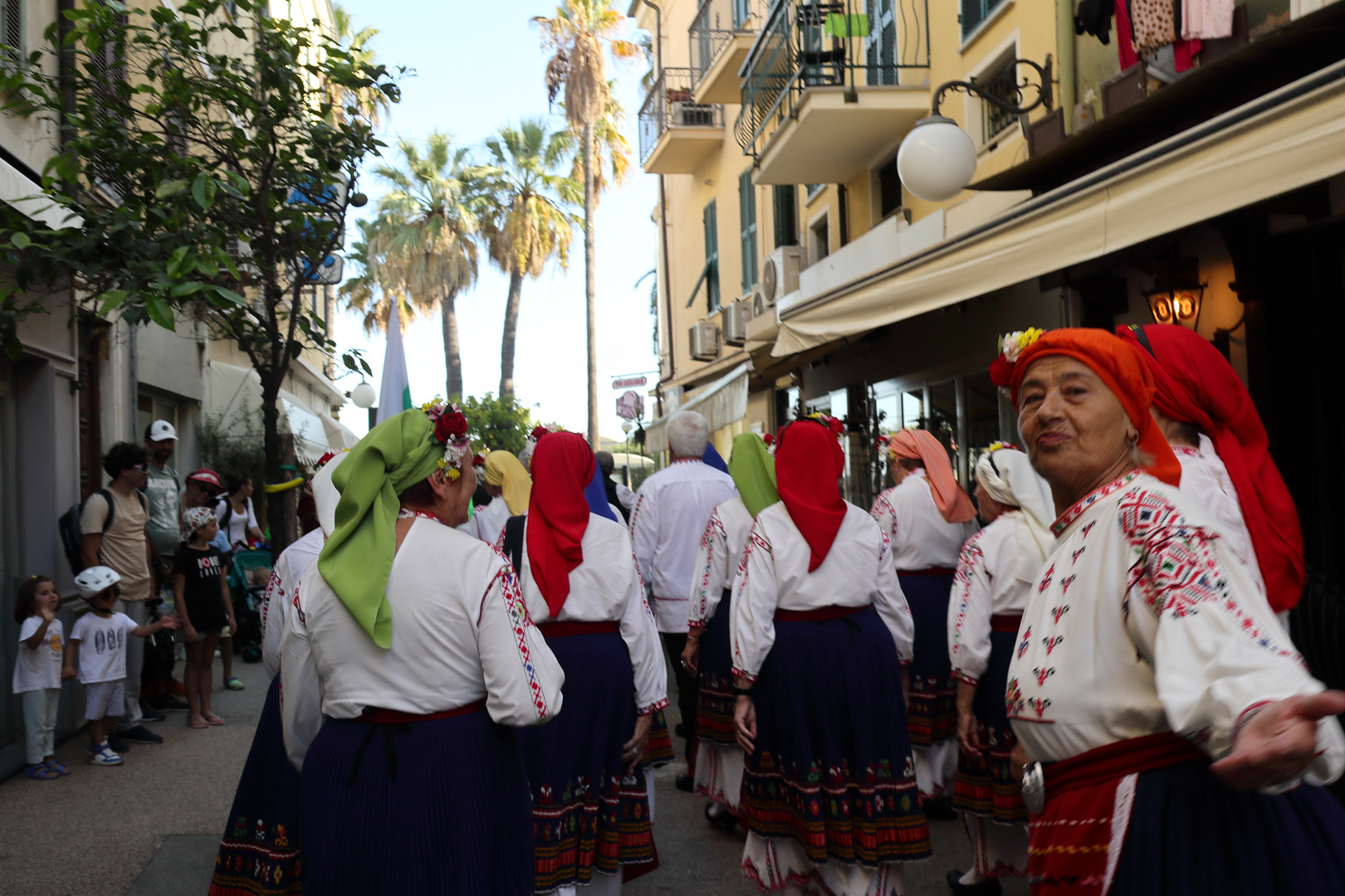 Хор 'София' пя на
Лазурния бряг