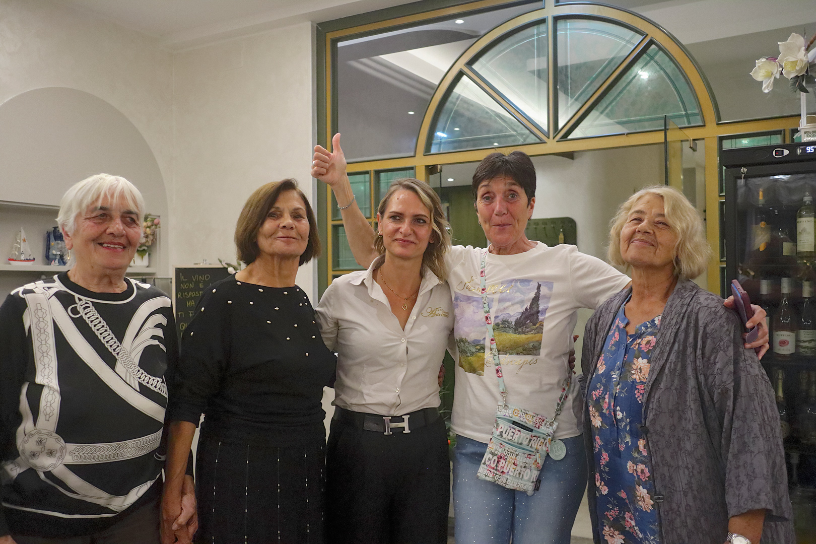 Хор 'София' пя на
Лазурния бряг